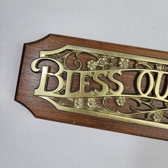 Vtg BLESS OUR HOME Wall Plaque - Picture 2 of 15